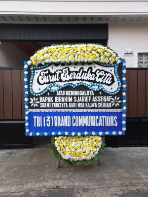 Papan Bunga Duka di Gerunung